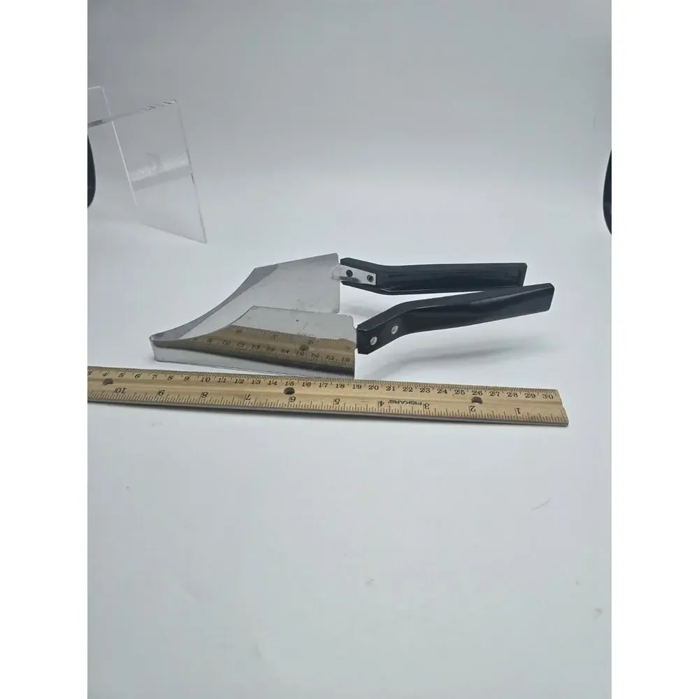 Krag's Kut'n'serv Cake Cutter And Server Vintage stainless steel blade